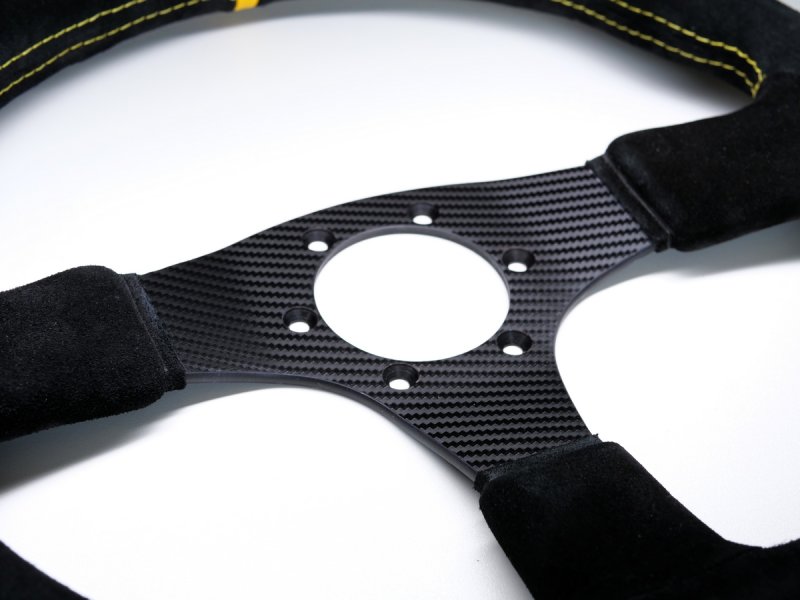 Luisi Stealth Corsa Sportlenkrad Wildleder schwarz / gelb leicht geschüsselt & TÜV Prüfbericht